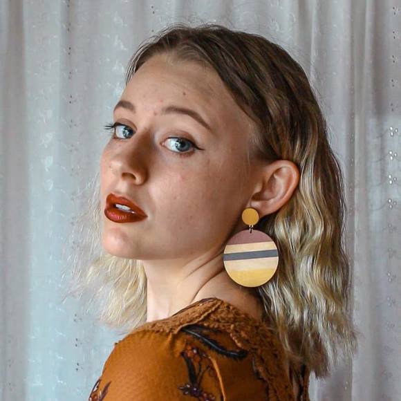 Meet your Posher, Madelyn-grace - Picture 1 of 1